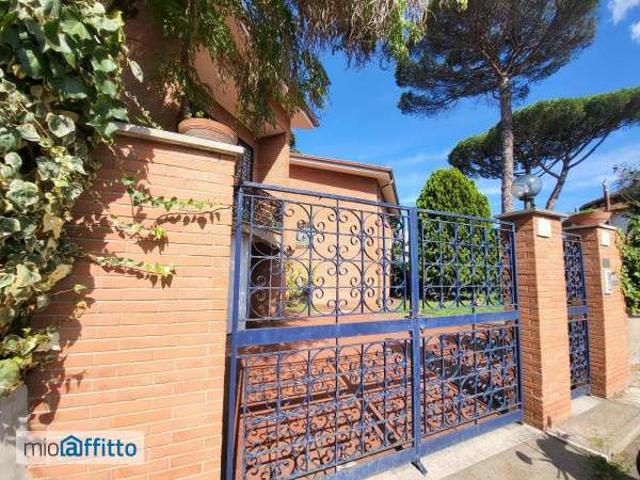 Villa Indipendente in affitto a Axa, Roma Capitale