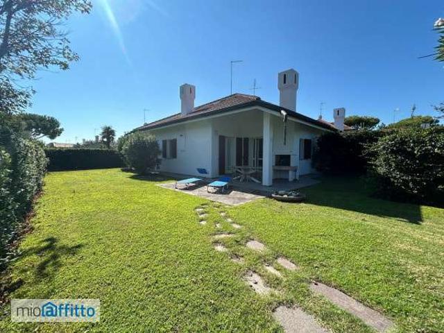 Villa Indipendente in affitto a Rosolina, Veneto