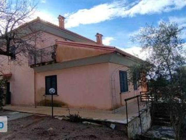 Villa Indipendente in affitto a Rignano, Itri