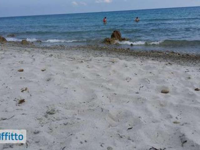 Villa Indipendente in affitto a Villaggio Milano, Capo Comino