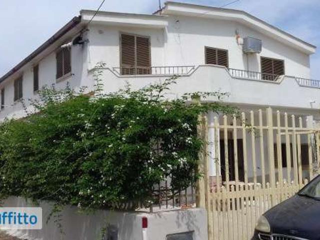 Villa Indipendente in affitto a Puglia, Taranto