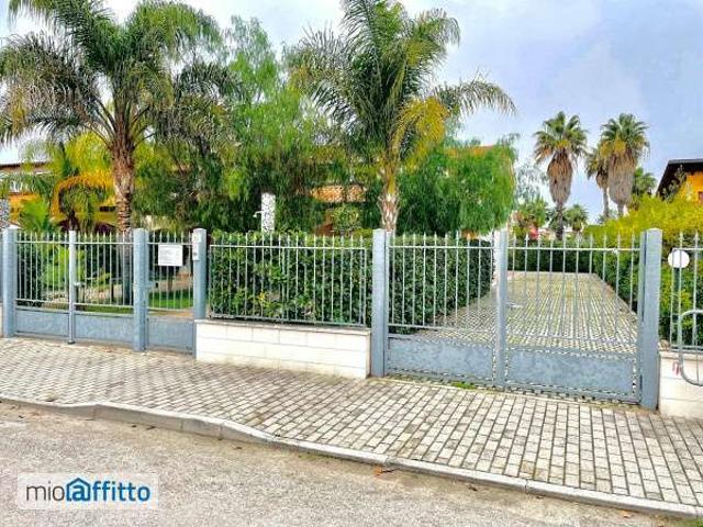 Villa Indipendente in affitto a Policoro, Basilicata