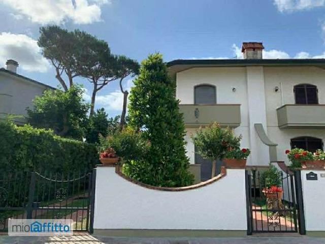Villa Indipendente in affitto a Camaiore, Toscana