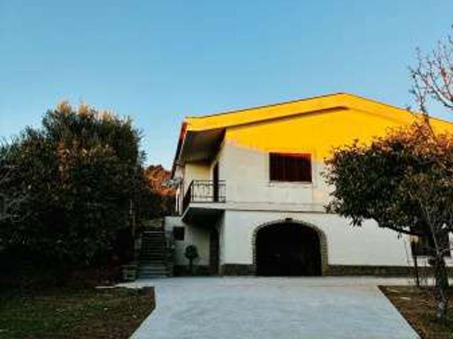 Villa Indipendente in affitto a Roma Capitale, Lazio