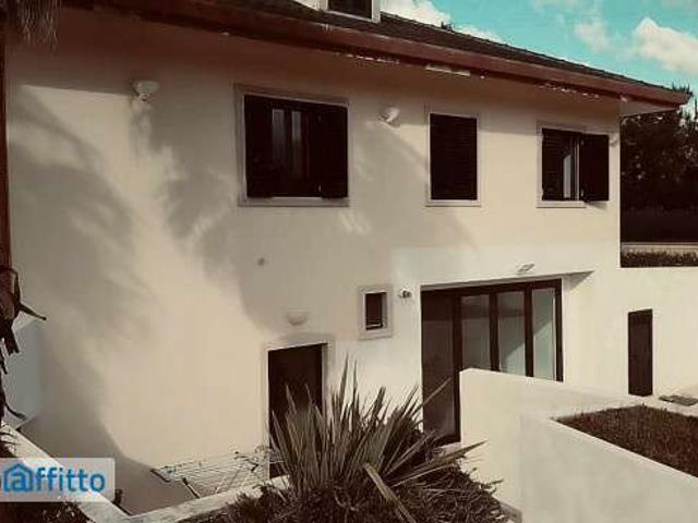 Villa Indipendente in affitto a Selva, Puglia