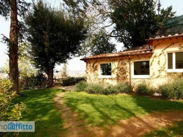 Villa Indipendente in affitto a Municipio Roma II, Roma Capitale