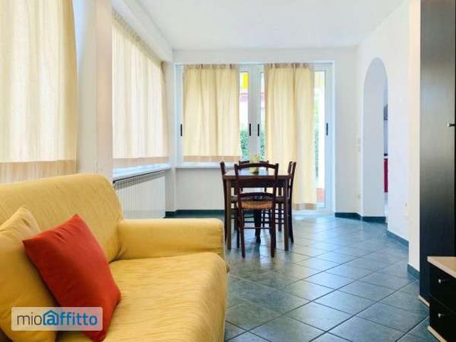 Villa Indipendente in affitto a Tonfano, Toscana
