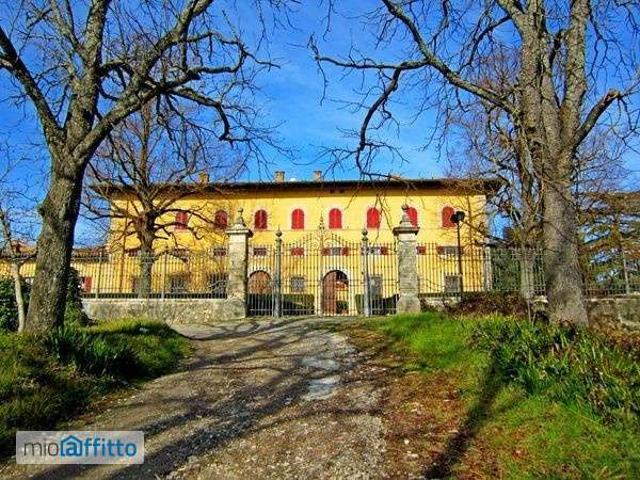 Villa Indipendente in affitto a Lecchi, Toscana