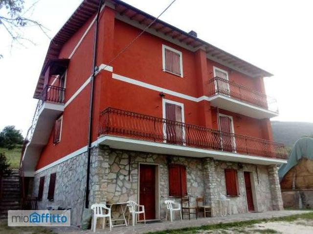 Villa Indipendente in affitto a Cascia, Umbria
