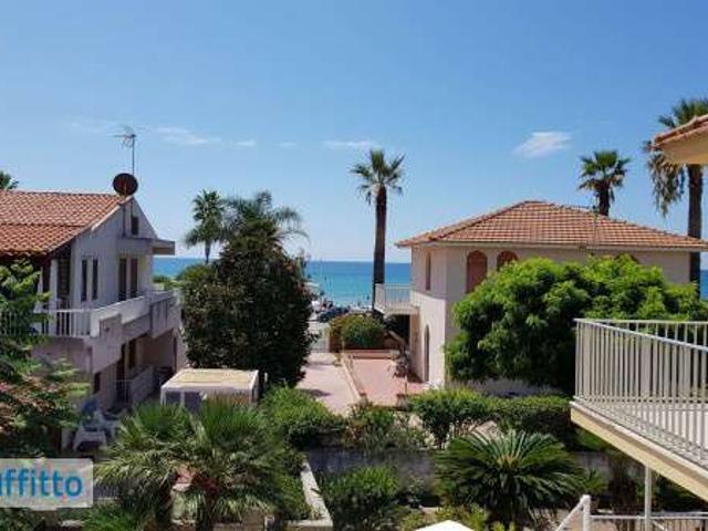 Villa Indipendente in affitto a Ragusa, Sicilia