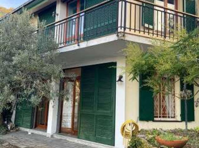 Villa Indipendente in affitto a Polanesi, Recco