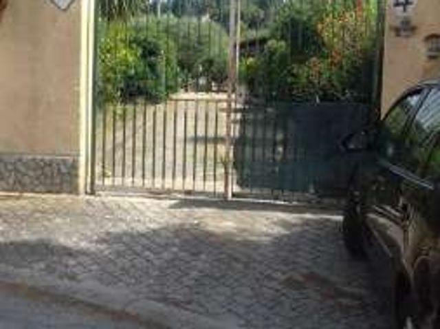 Villa Indipendente in affitto a Sant'Andrea, Valderice