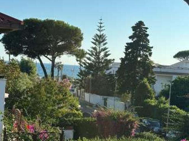 Villa Indipendente in affitto a Santa Severa, Roma Capitale