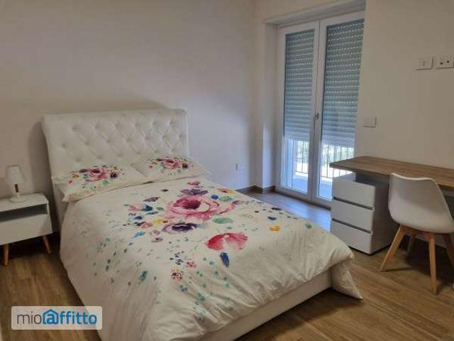 Villa Indipendente in affitto a Calabria, Cosenza