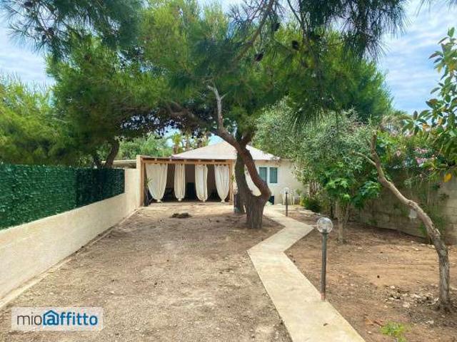 Villa Indipendente in affitto a Cava d'Aliga, Cava D'aliga