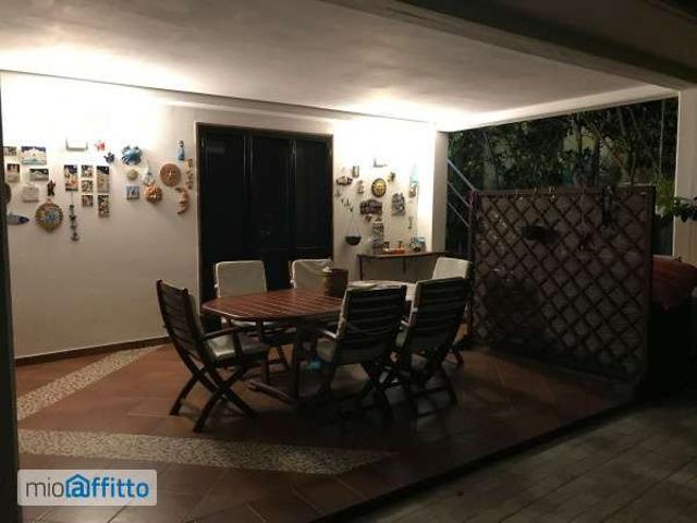 Villa Indipendente in affitto a Puglia, Taranto