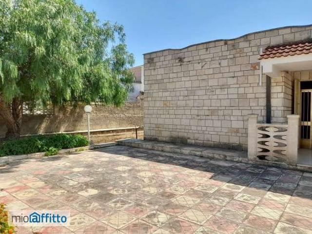 Villa Indipendente in affitto a Puglia, Taranto