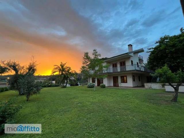Villa Indipendente in affitto a Gaglianesi, Trecastagni