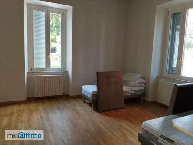 Villa Indipendente in affitto a Biumo Superiore, Varese