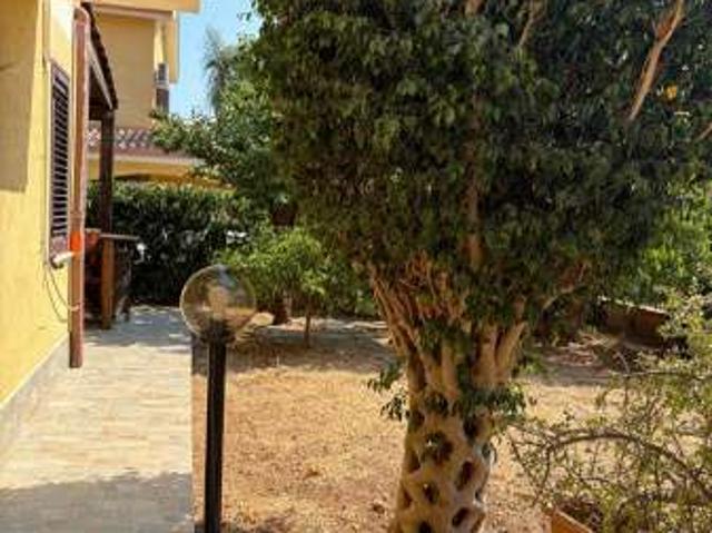 Villa Indipendente in affitto a Carini, Sicilia