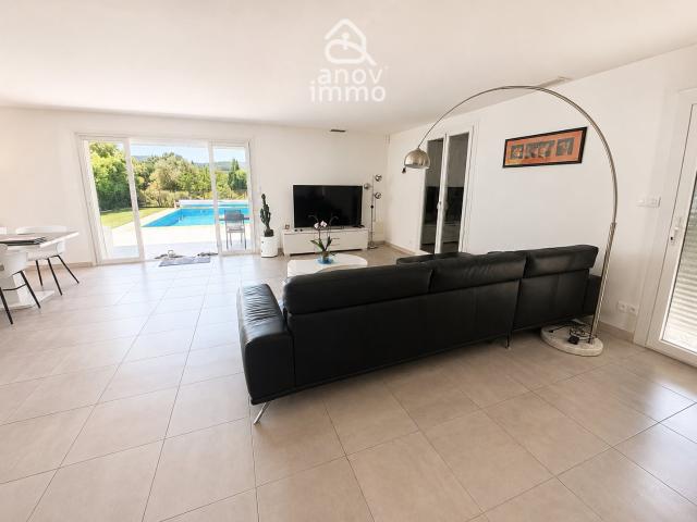 Maison vente à Arrondissement de Toulon, Le Beausset