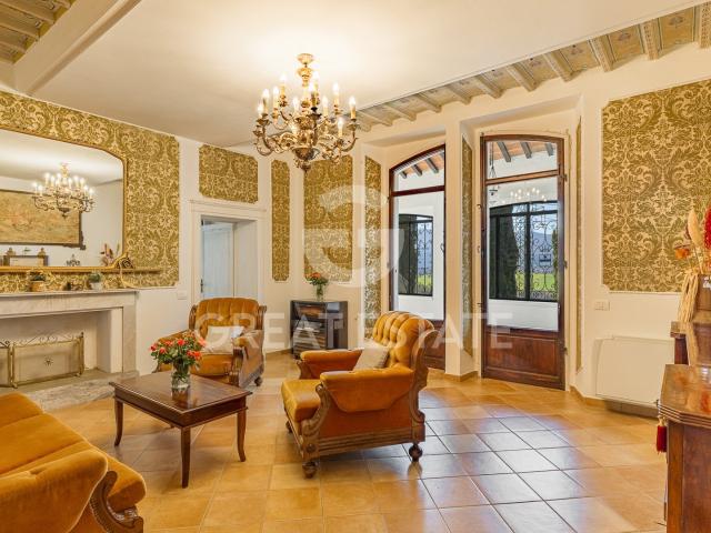 Casa in vendita a Centro, Chiusi