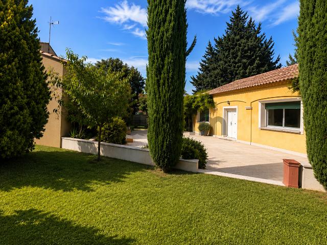 Villa vente à Arles, La Salle Les Alpes