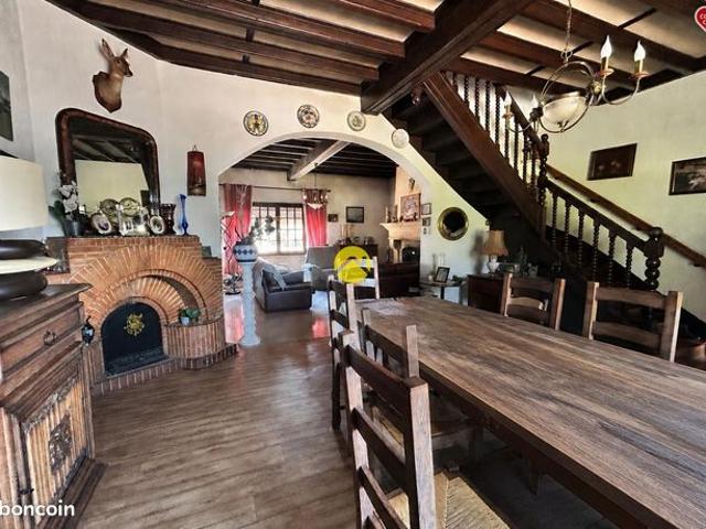 Maison vente à Montluçon, Néris-les-bains