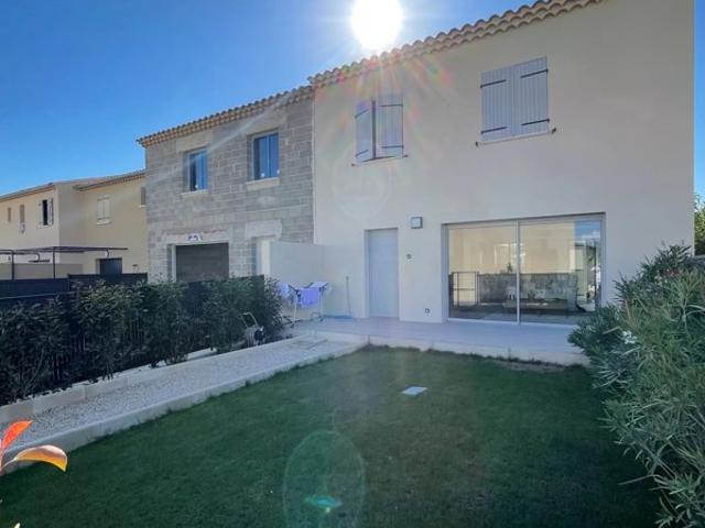 Maison location à Carpentras, Caromb