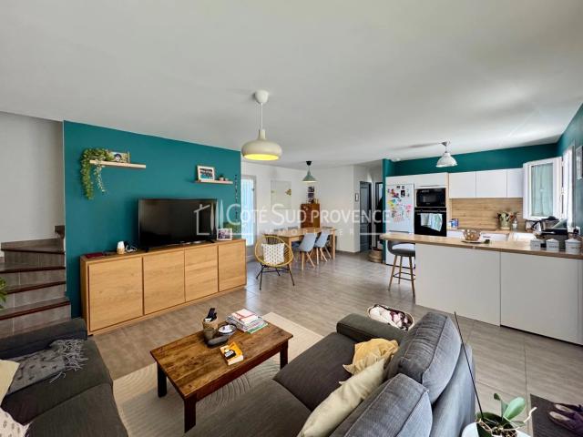 Villa location à Carpentras, Pernes-les-fontaines