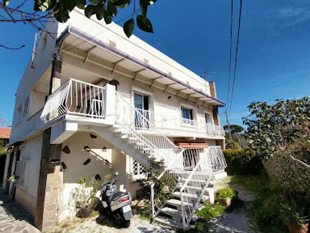Villa vente à Arrondissement de Toulon, Hyères