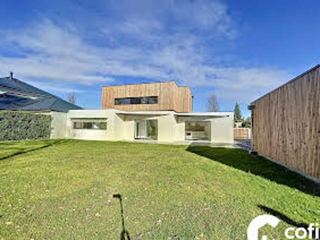 Villa vente à Lons