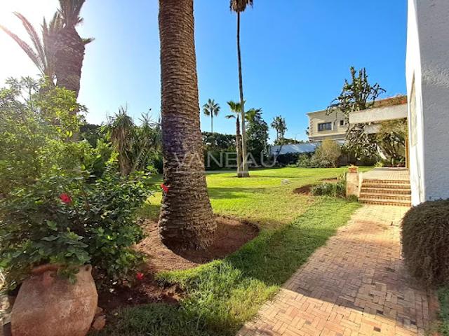 Villa vente à Anfa, Gharb-Chrarda-Beni Hssen