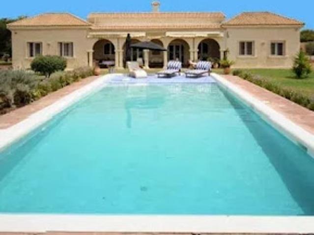 Villa vente à Bouskoura, Grand Casablanca