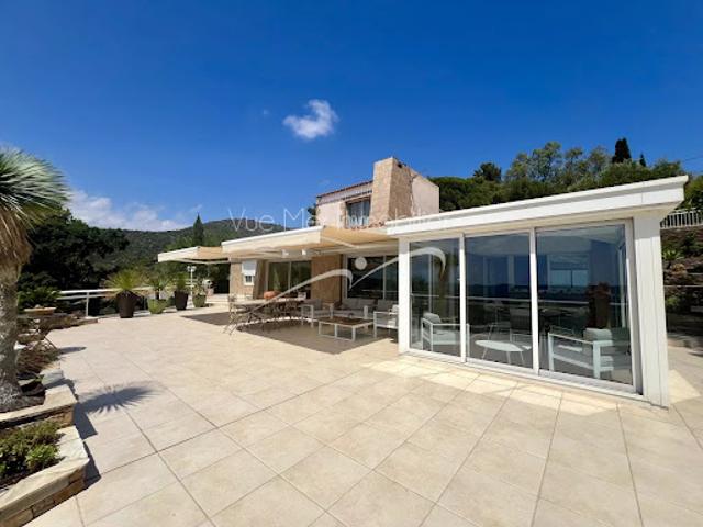 Villa vente à Arrondissement de Toulon, Le Lavandou
