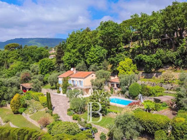 Villa vente à Grasse, Châteauneuf-grasse