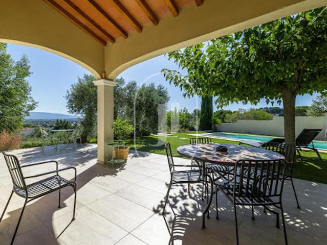 Villa vente à Avignon, Saint-saturnin-lès-avignon