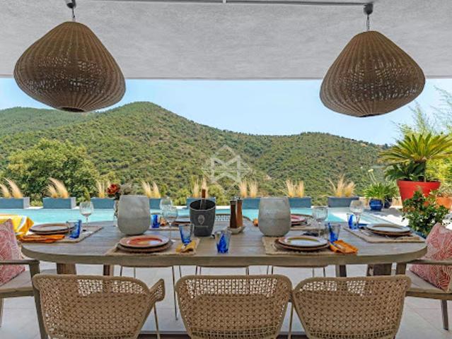 Villa vente à Arrondissement de Toulon, La Londe-les-maures