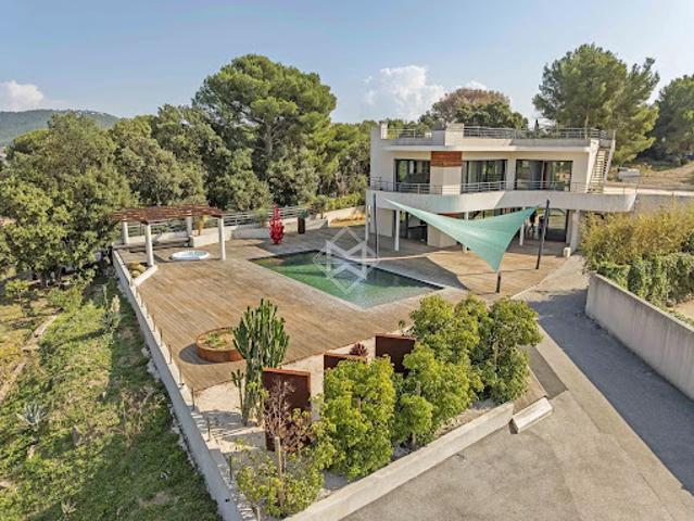 Villa vente à Arrondissement de Toulon, Carqueiranne