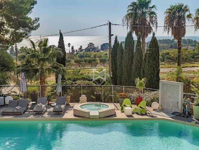 Villa vente à Arrondissement de Toulon, Carqueiranne