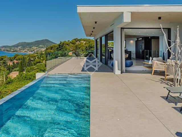 Villa vente à Arrondissement de Toulon, Carqueiranne