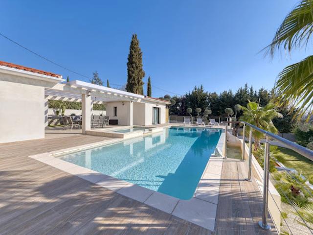 Villa vente à Grasse, Châteauneuf-grasse