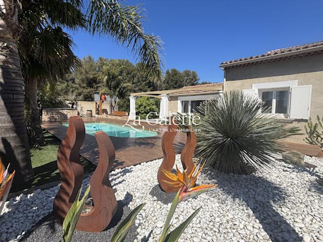 Villa vente à Arrondissement de Toulon, La Londe-les-maures