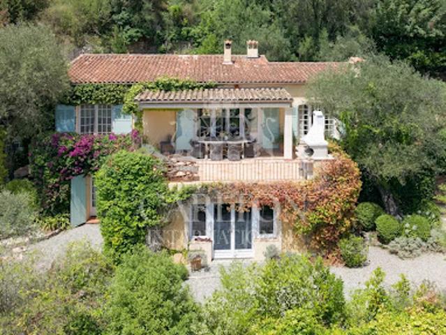 Villa vente à Grasse, Châteauneuf-grasse