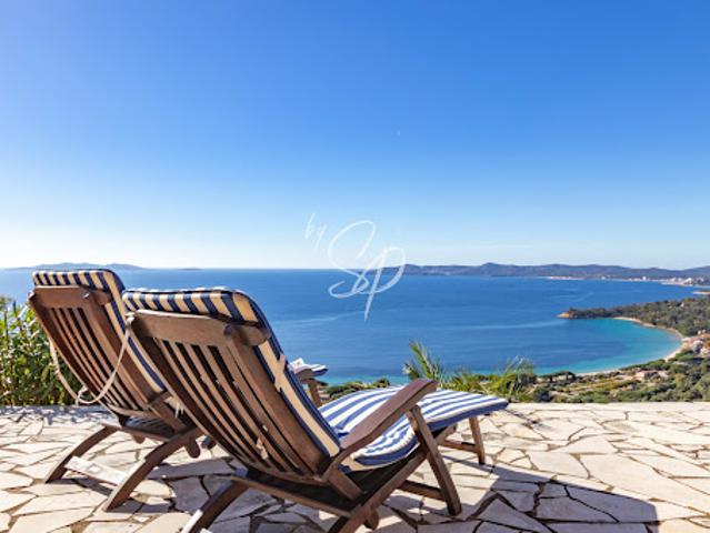 Villa vente à Arrondissement de Toulon, Le Lavandou