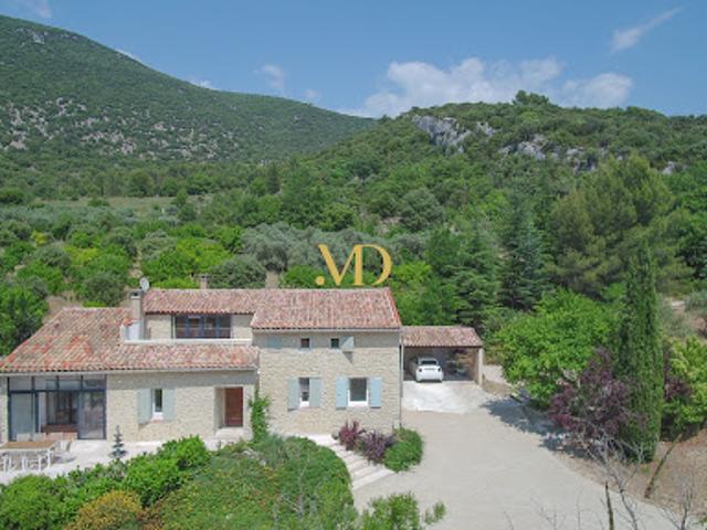 Villa vente à Apt, Rustrel