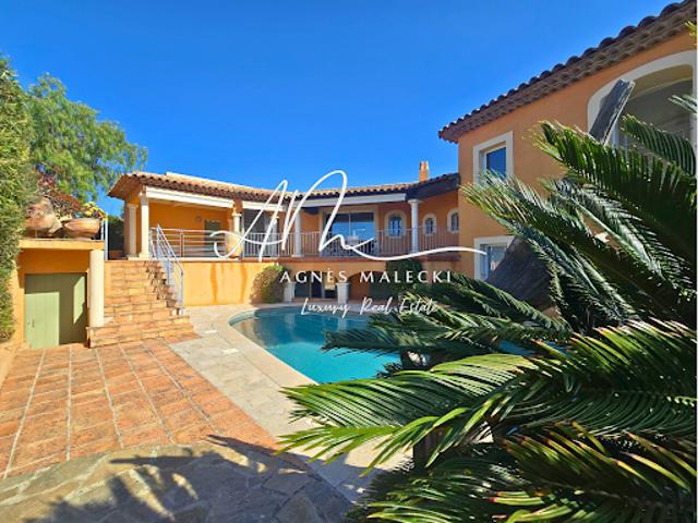Villa vente à Arrondissement de Toulon, Le Lavandou