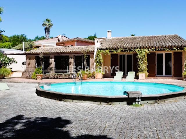 Villa vente à Arrondissement de Draguignan, Gassin