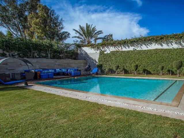 Villa vente à Anfa, Gharb-Chrarda-Beni Hssen