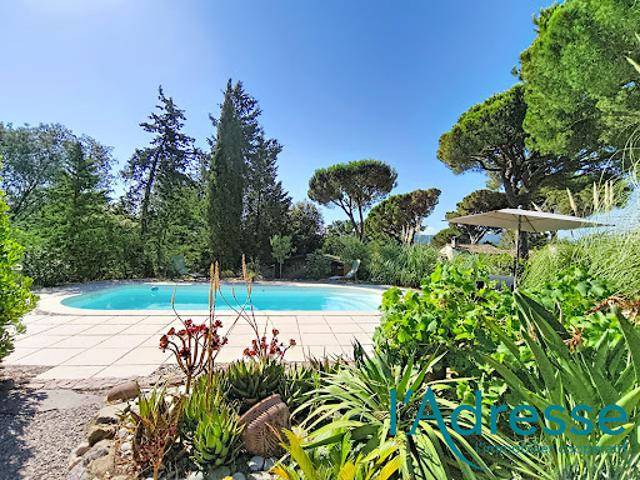 Villa vente à Mandelieu-la-Napoule, Alpes-Maritimes